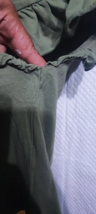 T-shirt Zara donna maniche a volant