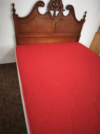 Cama 1.50x2.10 con Cabezal Madera
