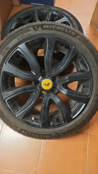 Llantas 8x18 5x108