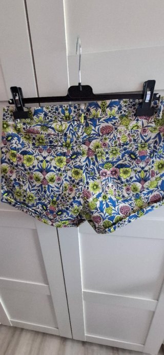 Shorts H&M florales