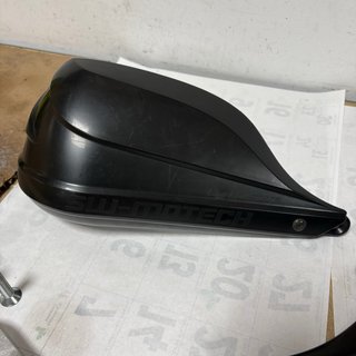 Paramanos SW Motech Barkbusters