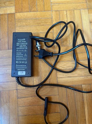 Cargador Joyor S10