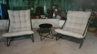 Mesa y 2 Sillones Exterior Beige/Negro