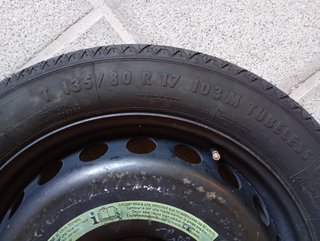 Rueda de repuestos Mercedes