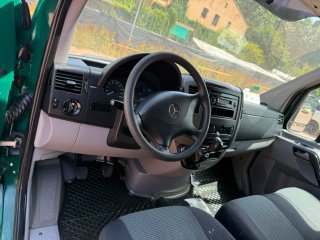 Mercedes-Benz Sprinter 2011