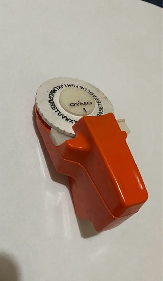 Rotuladora Dymo Naranja y Blanca
