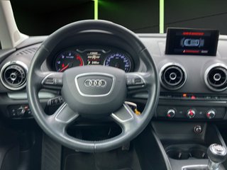 Audi A3 Advanced 1.6 TDI clean diesel 81 kW (110 CV)