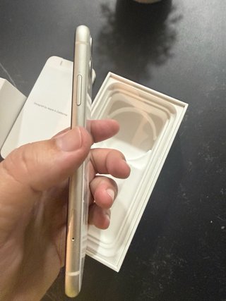 iPhone 11 64 GB