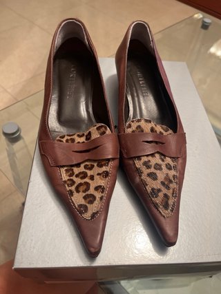 Zapatos planos Cortefiel piel leopardo T38