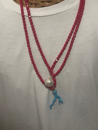 Collana cristalli rossi con corallo blu