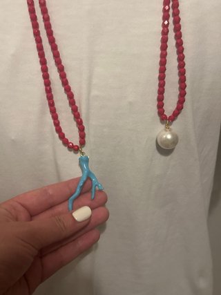Collana cristalli rossi con corallo blu