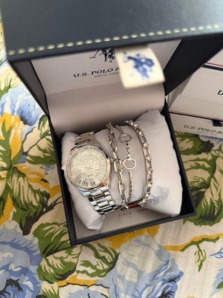 Reloj U.S. Polo Assn. plateado