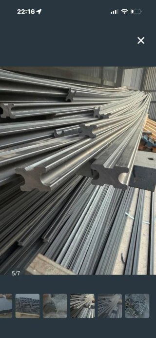 Tarima de exterior gris