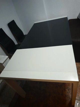 Mesa Comedor Cristal Negro y Madera Blanca