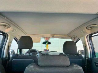 Peugeot 5008 2011