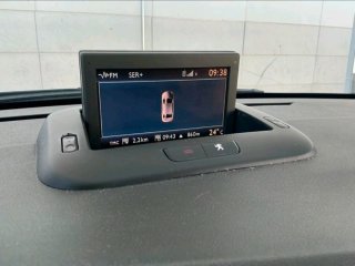 Peugeot 5008 2011