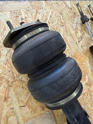 Amortiguadores suspensión neumática VW Polo gti