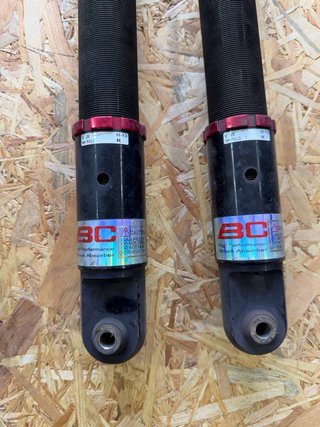 Amortiguadores suspensión neumática VW Polo gti