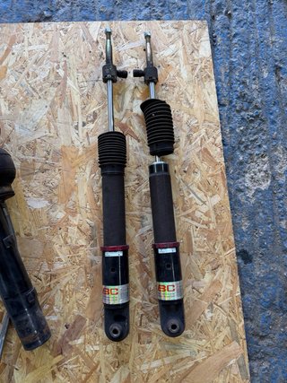 Amortiguadores suspensión neumática VW Polo gti