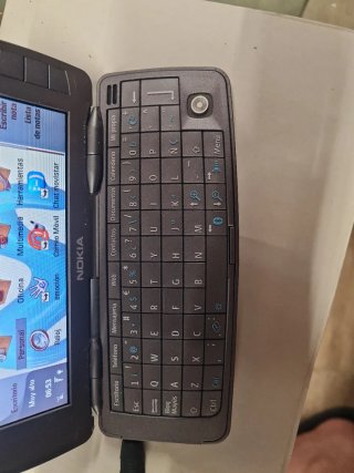 teléfono clásico Nokia 9300 Communicator