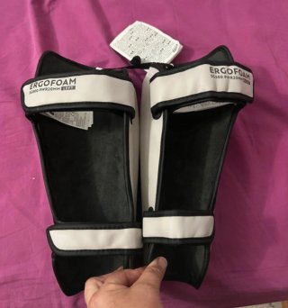 Espinilleras Decathlon Outshock Talla M