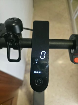 Xiaomi Mi Electric Scooter Essential Negra