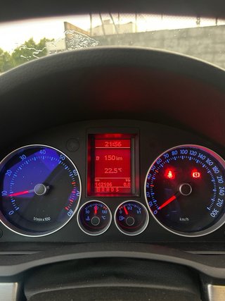 Volkswagen Golf GTI 5