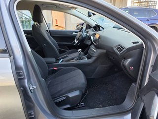 Peugeot 308 SW SW Active 1.2 PureTech 110 SS (2018)