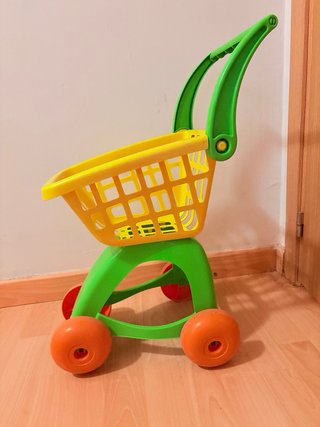 Carrito de compras de juguete