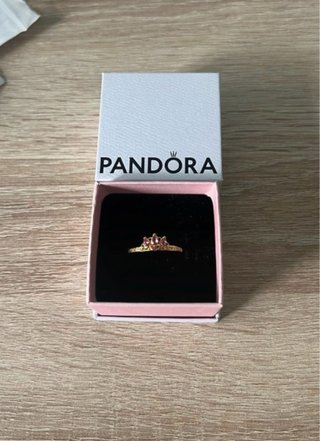 Anillo Pandora Corona Princesa Rosa Dorado