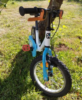 Bicicleta infantil Btwin 14". 3-5 años