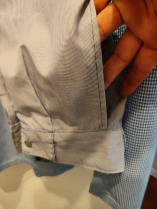 Blusa Vitoria-Gasteiz niño, talla 7 años.