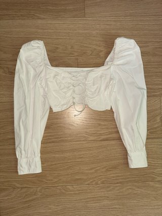 Top crop blanco manga larga
