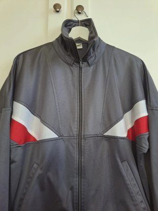 Chaqueta chándal retro años 80
