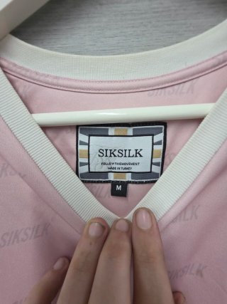 2 Camisetas SikSilk Talla M Rosas