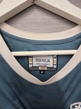2 Camisetas SikSilk Talla M Rosas