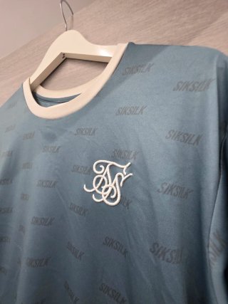 2 Camisetas SikSilk Talla M Rosas