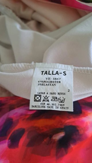 Vestido floral asimétrico talla S