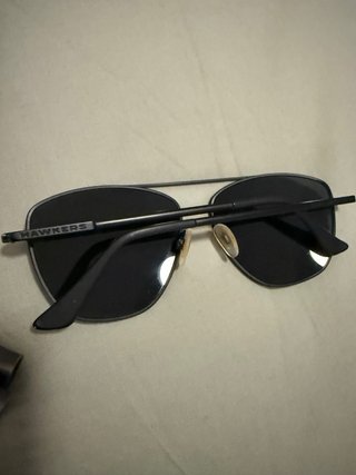 Gafas de sol Hawkers negras montura metálica