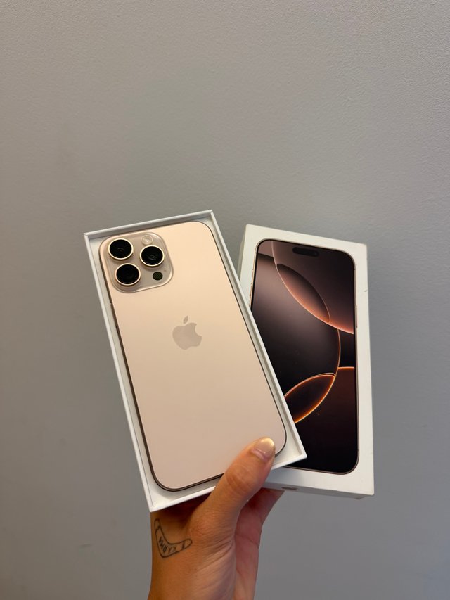 iPhone 16 Pro Max 256gb como nuevo