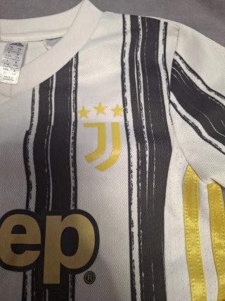 Equipación Juventus Infantil 3-4 años