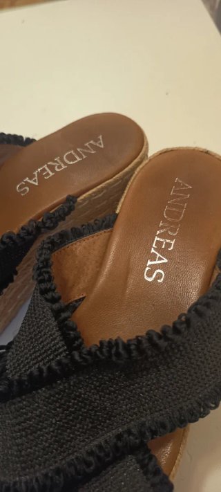 Sandalias plataforma ANDREAS negras