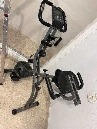 Bicicleta Estática con Pantalla Digital