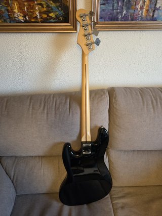 Bajo Fender MIM 1991 Inmaculado + Regalos