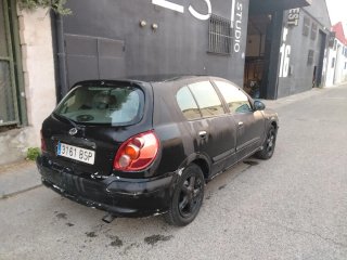 Nissan Almera 2002