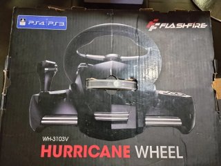 PlayStation 3 con volante Hurricane