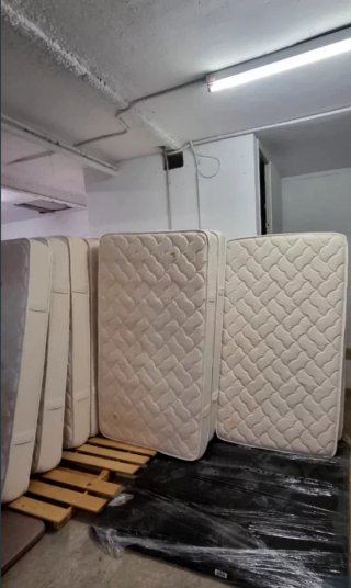 Colchon y somier y base de hoteles simenuevos