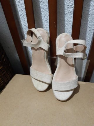 Sandalias Plataforma Beige Verano