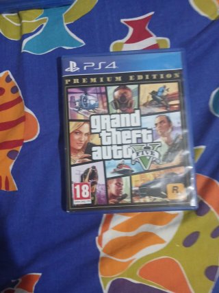 Juegos PS4: Spider-Man, GTA V, AOT