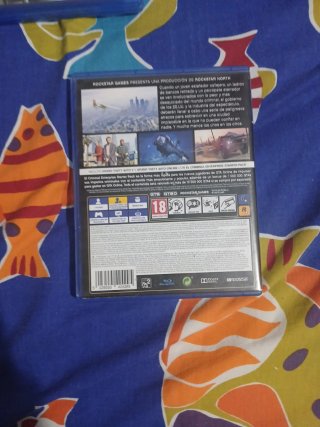 Juegos PS4: Spider-Man, GTA V, AOT